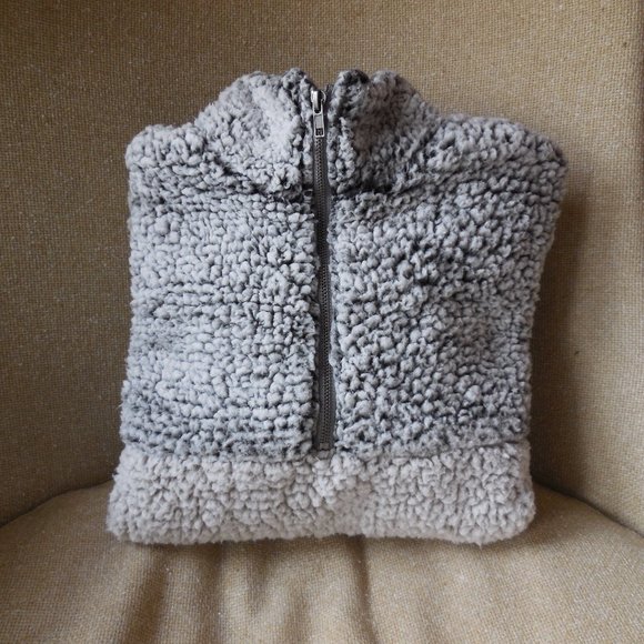 Grey Fleece Pullover - Picture 3 of 7